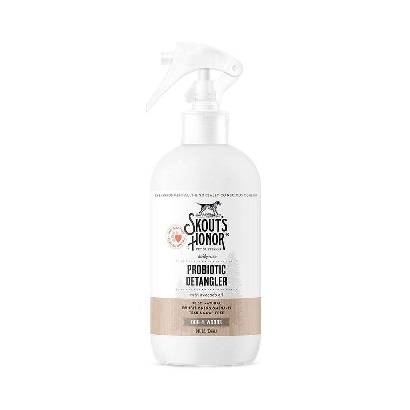 Skout’s Honor Probiotic Detangler Spray Woods 8oz