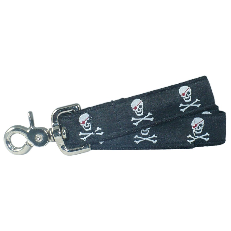 1 x 5ft  Ribbon Dog Leash  Pirates, Black
