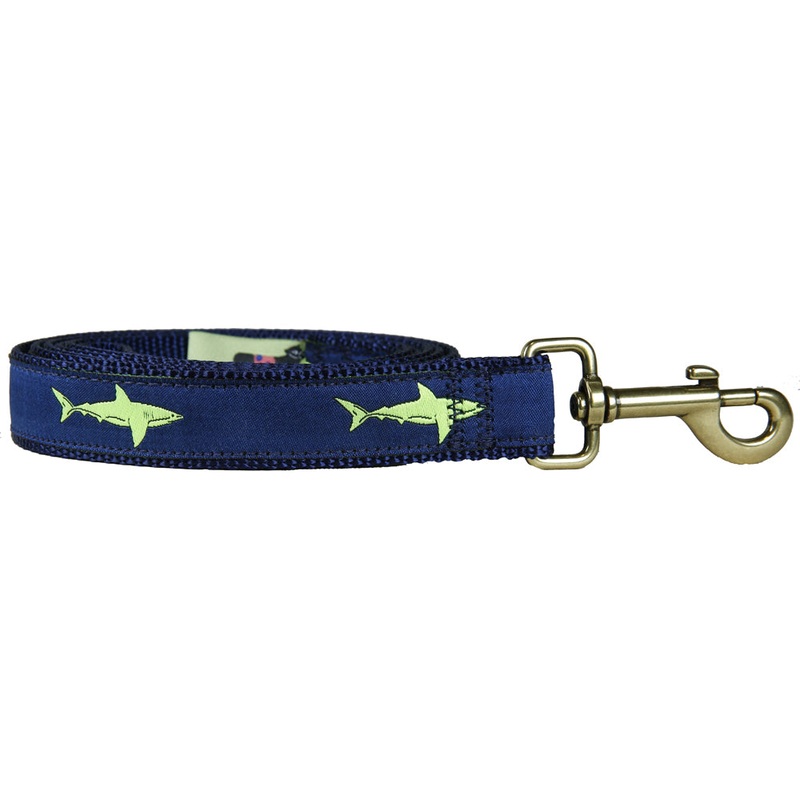 1 x 6ft Ribbon Dog Leash  Lime Shark on Navy Blue