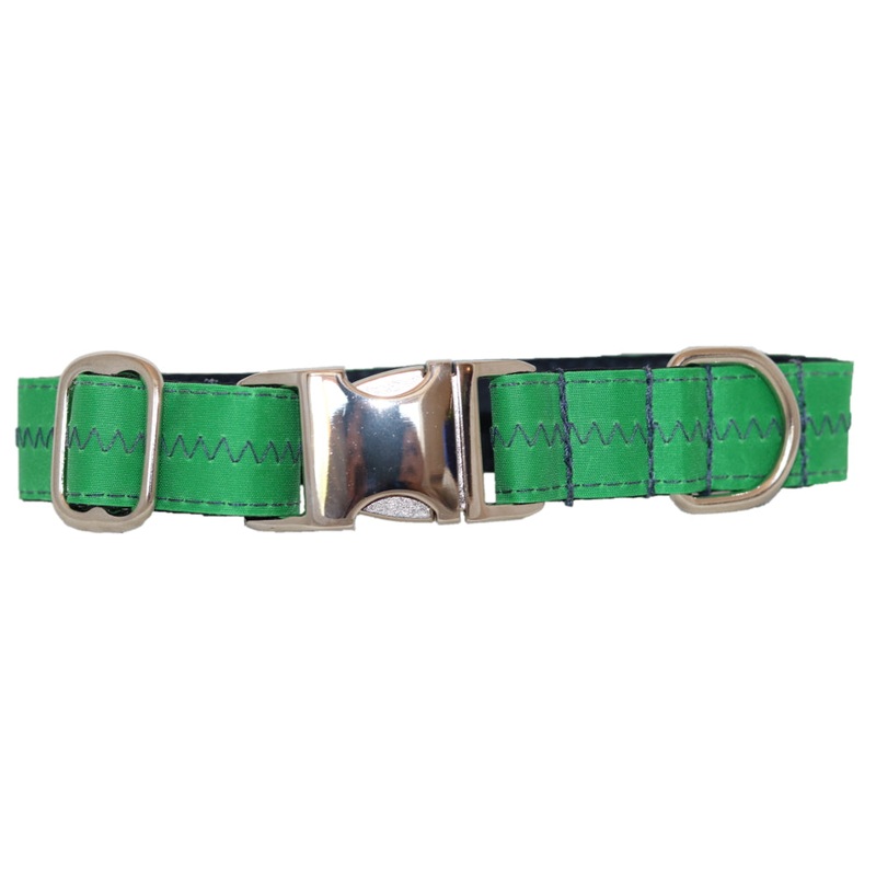 1 Sailcloth Dog Collar – Green w/ Blue Stitching Large